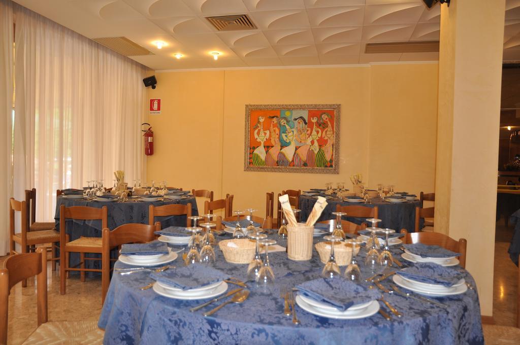 Hotel Terme Di San Vittore Genga  Εξωτερικό φωτογραφία