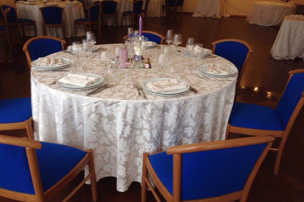 Hotel Terme Di San Vittore Genga  Εξωτερικό φωτογραφία